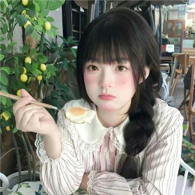 大学新生的秘密生活